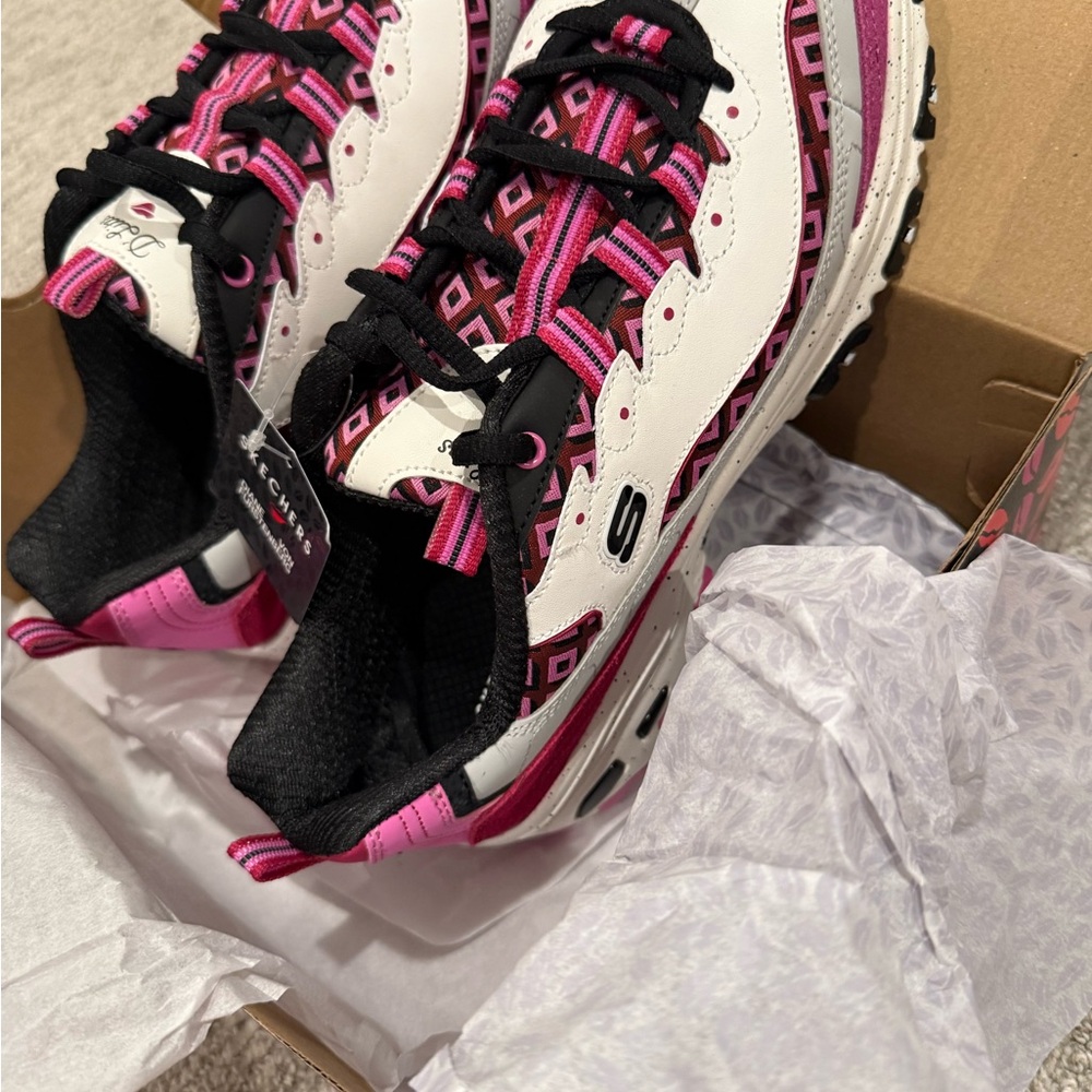Skechers Women's Dynamic Pink and White Sneakers